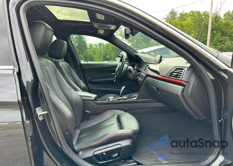 2015 BMW 335 Xi z USA, uszkodzony, nr VIN WBA3B9G55FNR95011